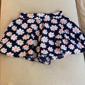 Flowy shorts